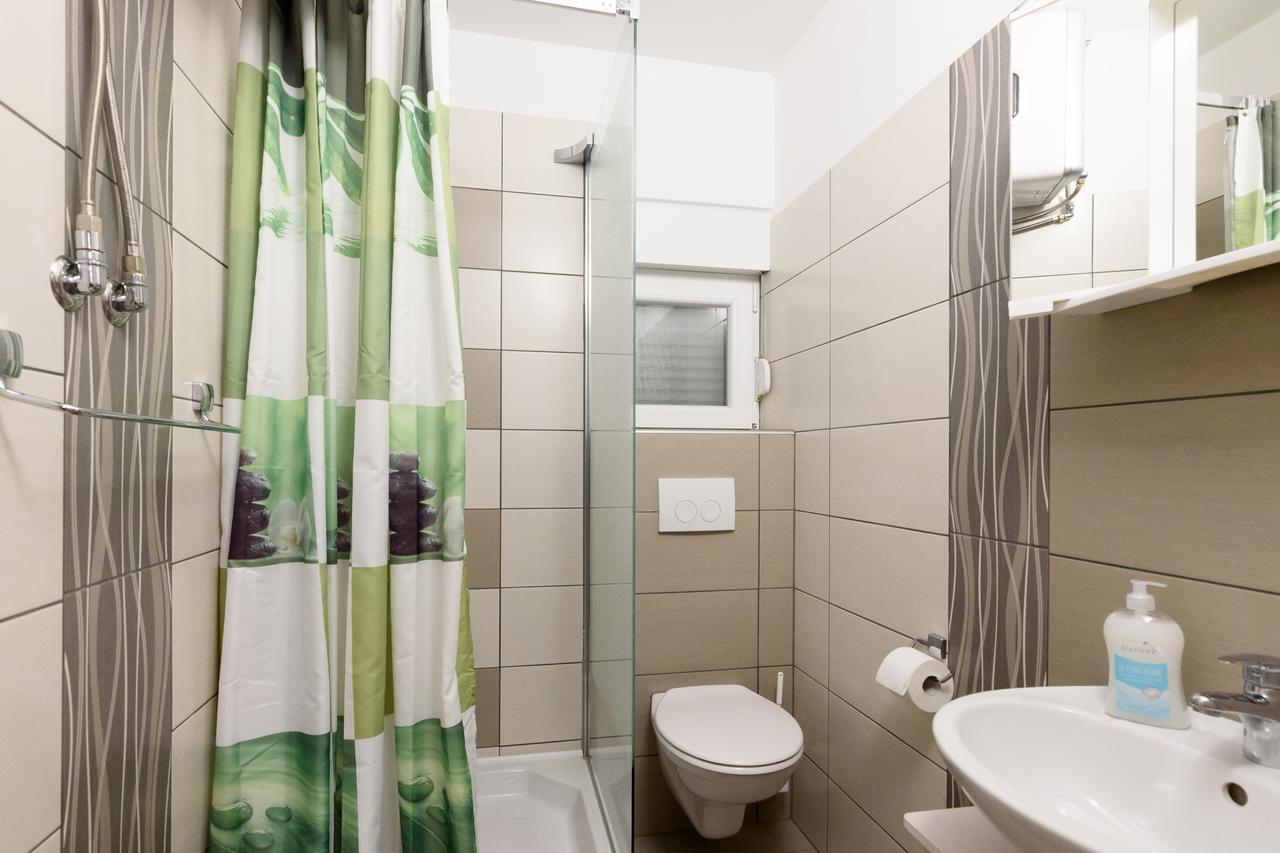 Apartmani Orhideja Gornji Karin Kamer foto