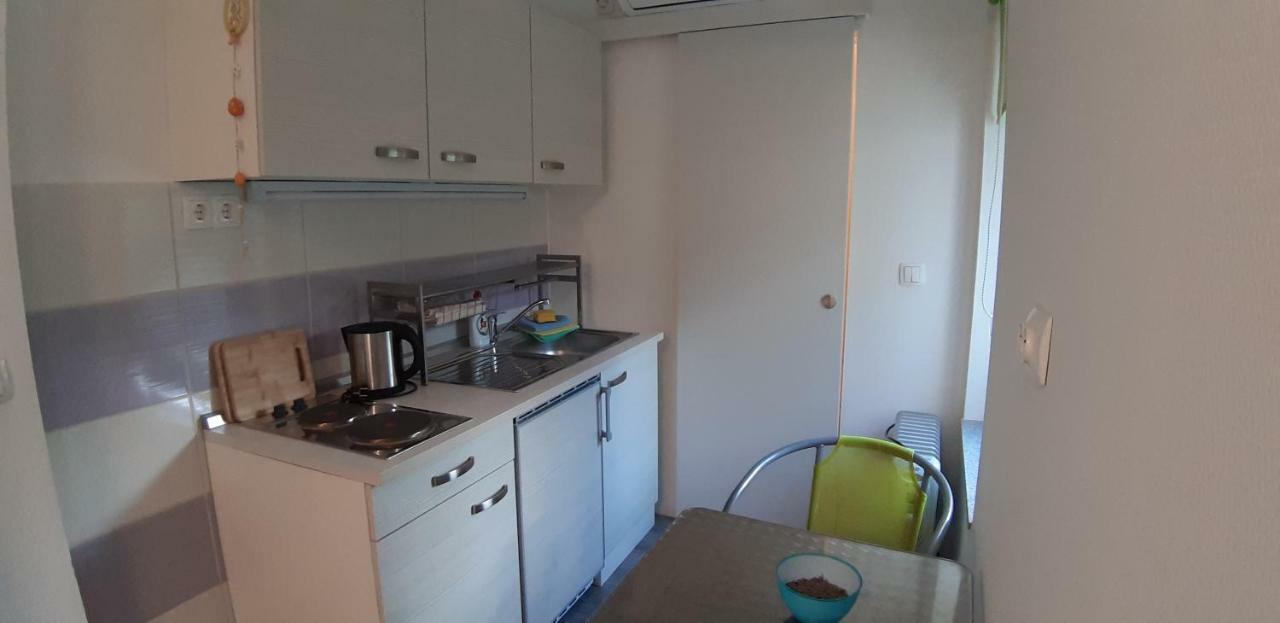 Apartmani Orhideja Gornji Karin Buitenkant foto